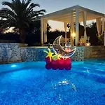 ゲストハウス Salento In Petruse ムーロ・レッチェーゼ